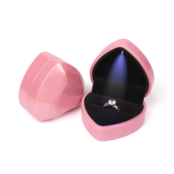 Écrin bague led en forme de coeur