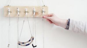 comment faire un porte bijoux facile